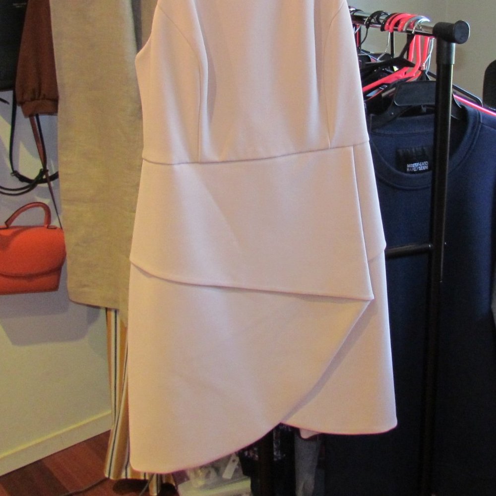 BCBGMaxAzria Cocktail Dress - Picture 8 of 9